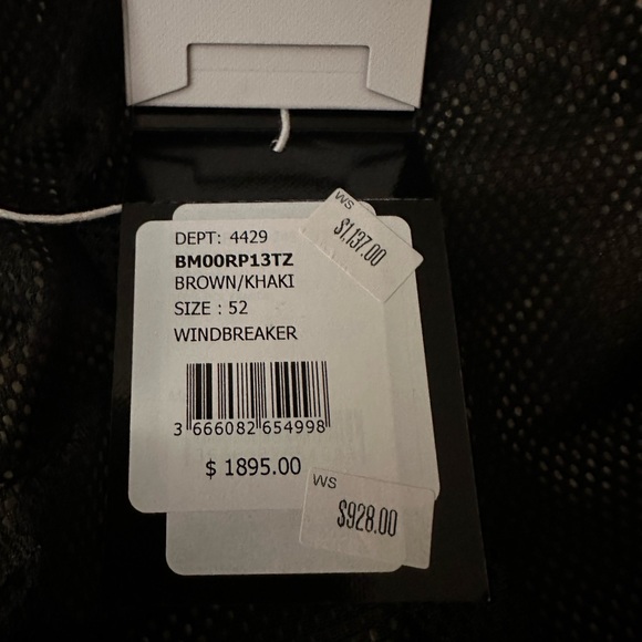 COPY - Givenchy jacket new - Picture 4 of 4